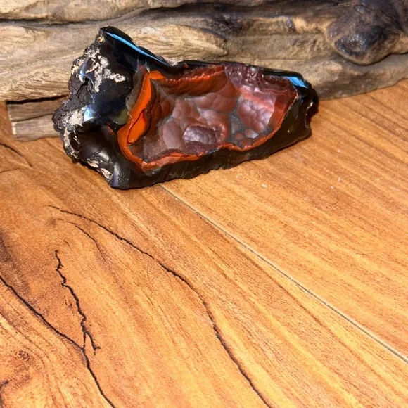 Red crater agate - Picture 2 of 6